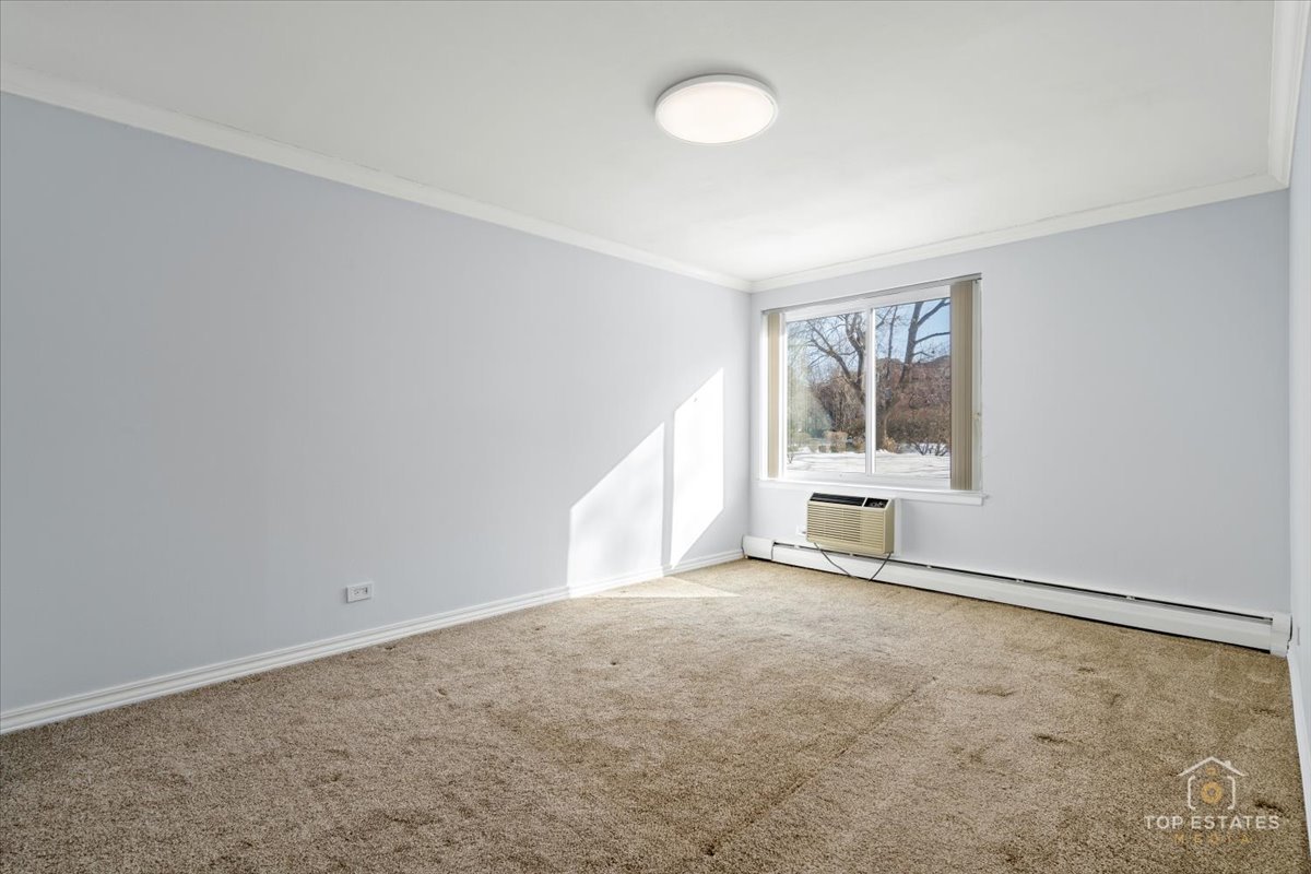 Arlington Heights, IL 60005