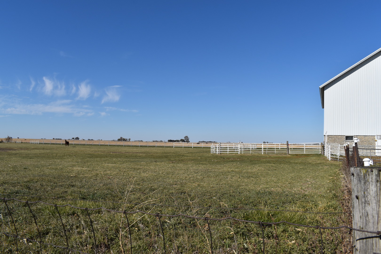 9898 E 1200 North Road, Chenoa, IL 61726