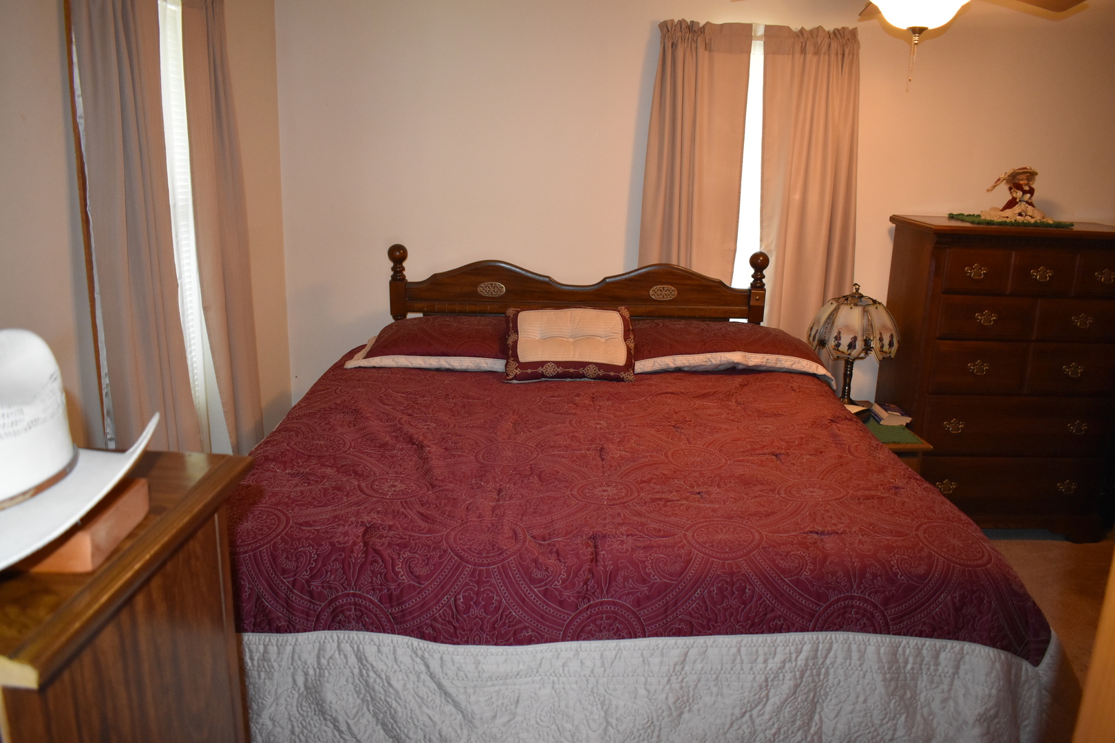 9898 E 1200 North Road, Chenoa, IL 61726