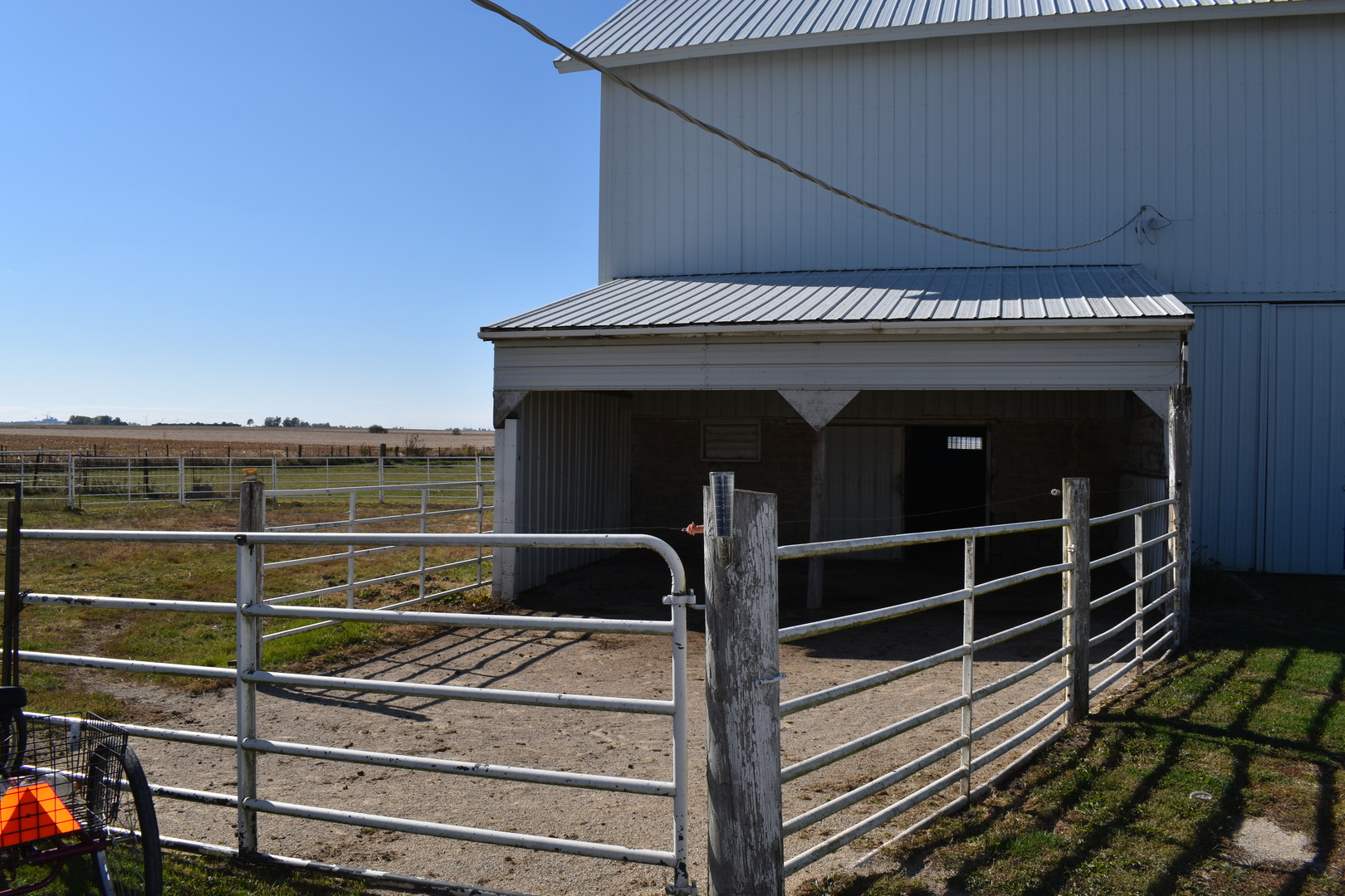 9898 E 1200 North Road, Chenoa, IL 61726