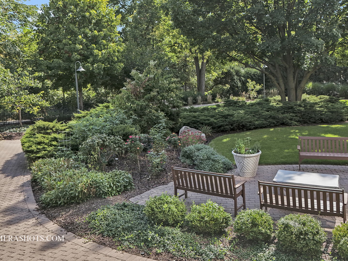 520 S Washington Street #201, Naperville, IL 60540