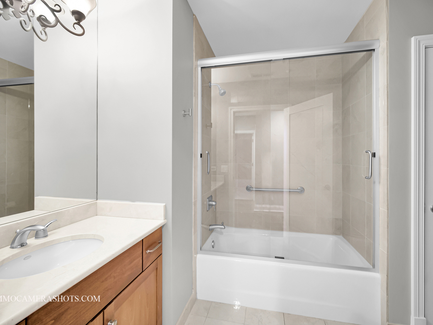520 S Washington Street #201, Naperville, IL 60540