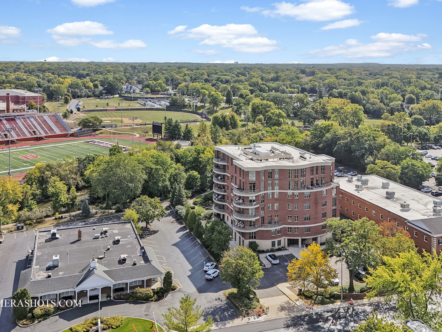 520 S Washington Street #201, Naperville, IL 60540