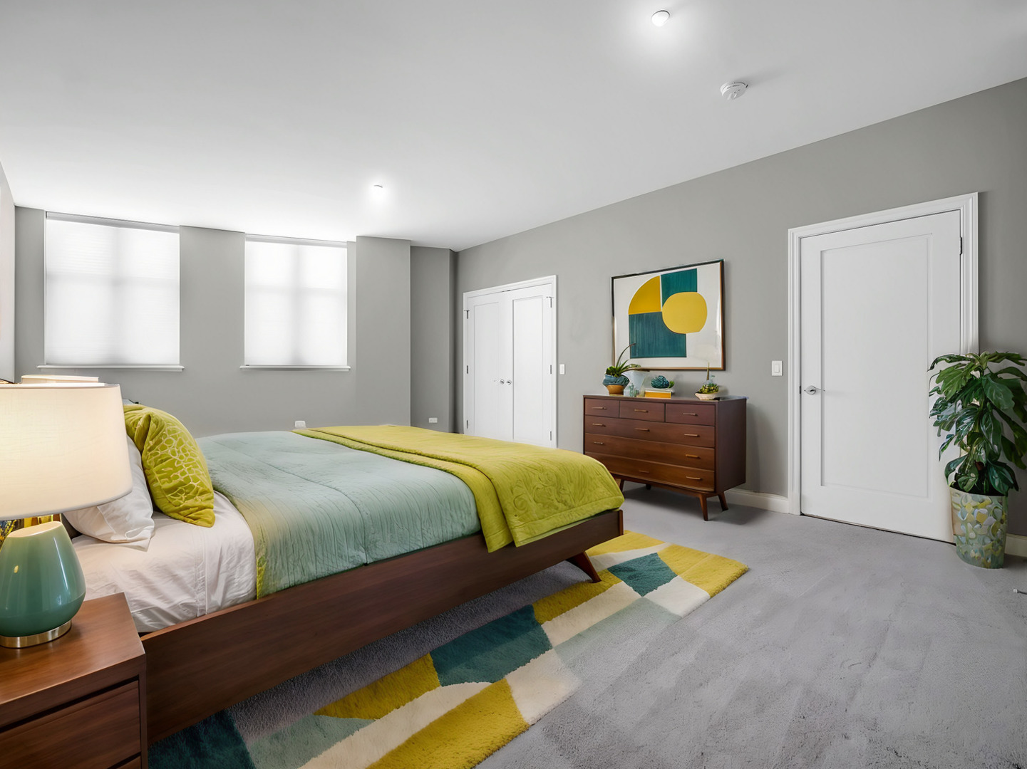 520 S Washington Street #201, Naperville, IL 60540