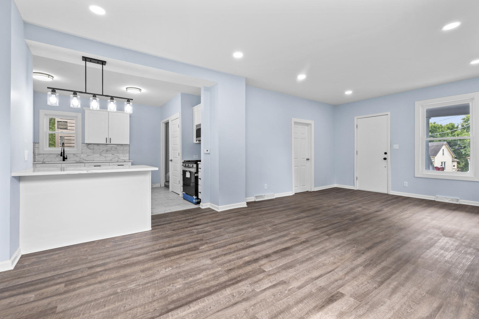 1722 Charles Street, Rockford, IL 61104