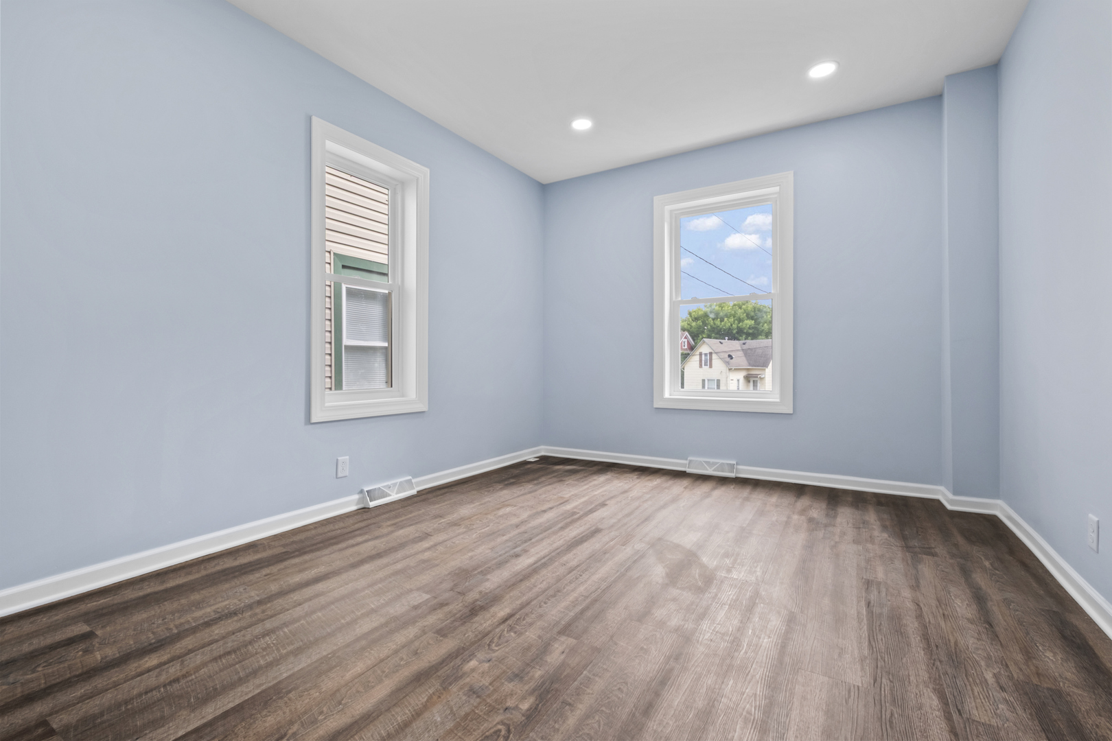 1722 Charles Street, Rockford, IL 61104