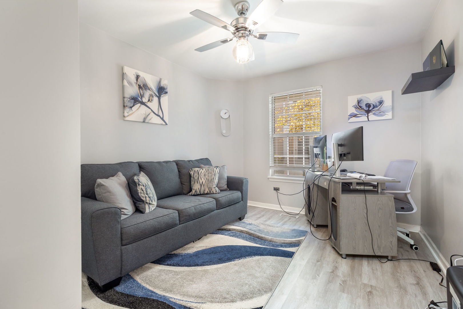 22 TYLER Court #A, Streamwood, IL 60107