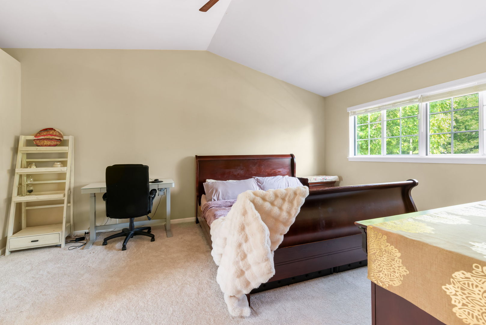 754 Huntington Drive, Carol Stream, IL 60188