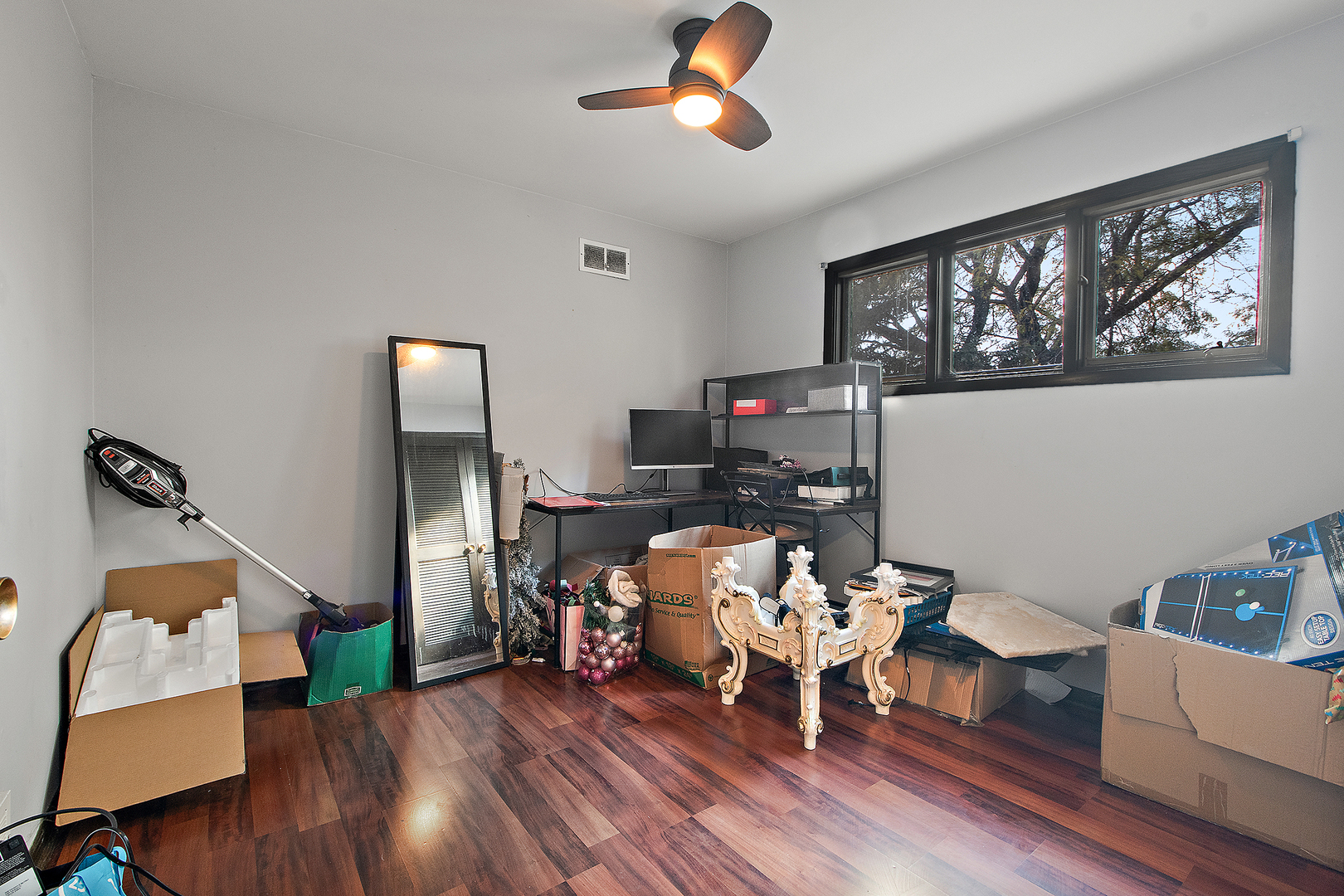 9317 S Kolmar Avenue, Oak Lawn, IL 60453