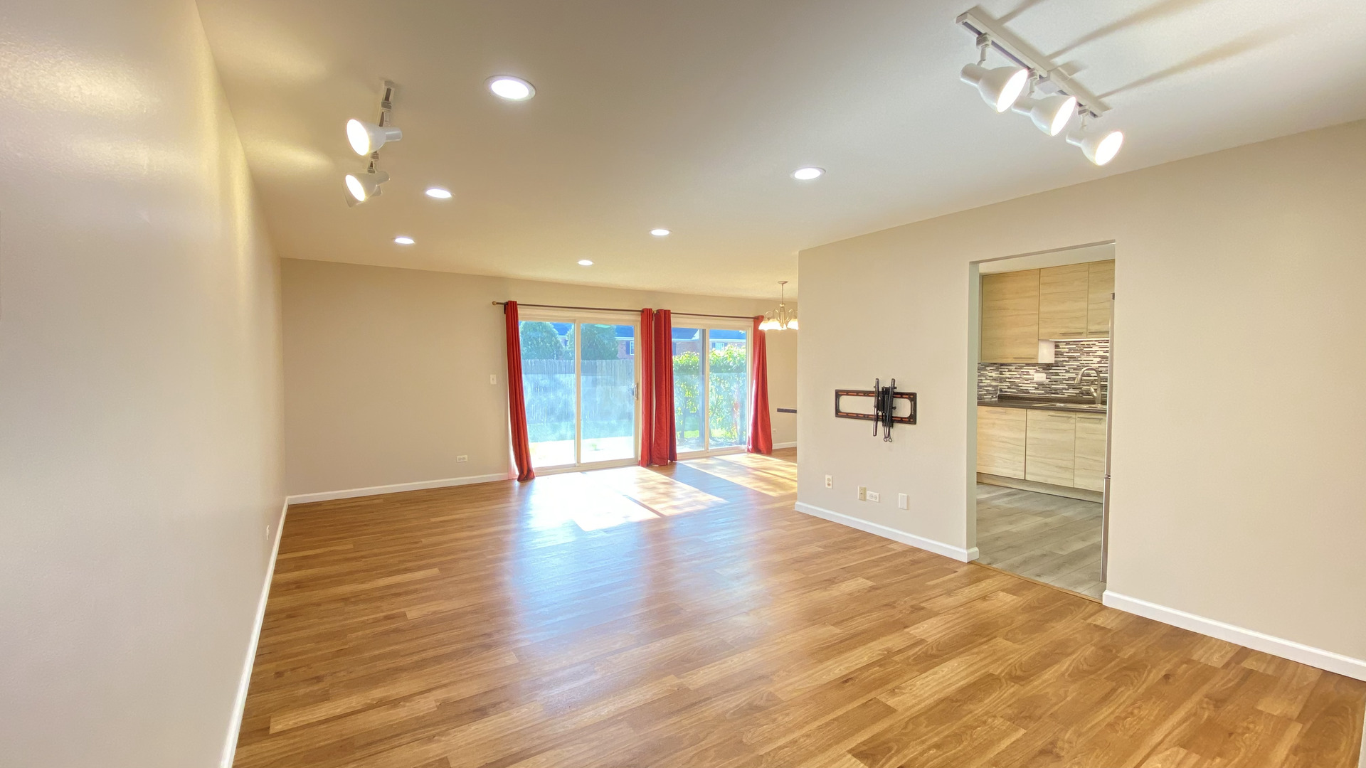 4825 Kimball Hill Drive #B1, Rolling Meadows, IL 60008