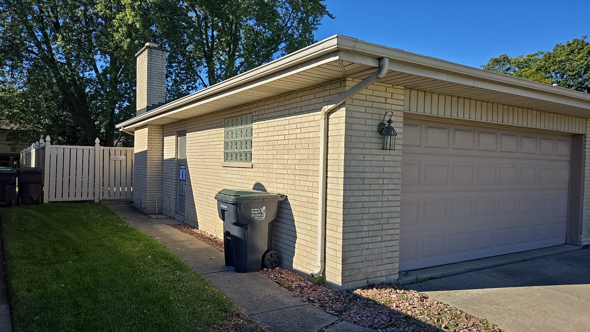 947 E 169th Street, South Holland, IL 60473