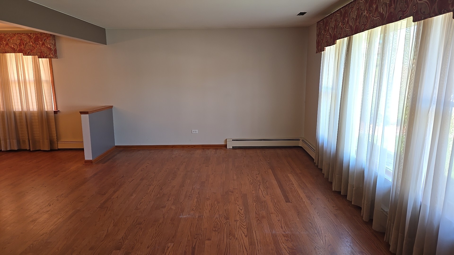 947 E 169th Street, South Holland, IL 60473