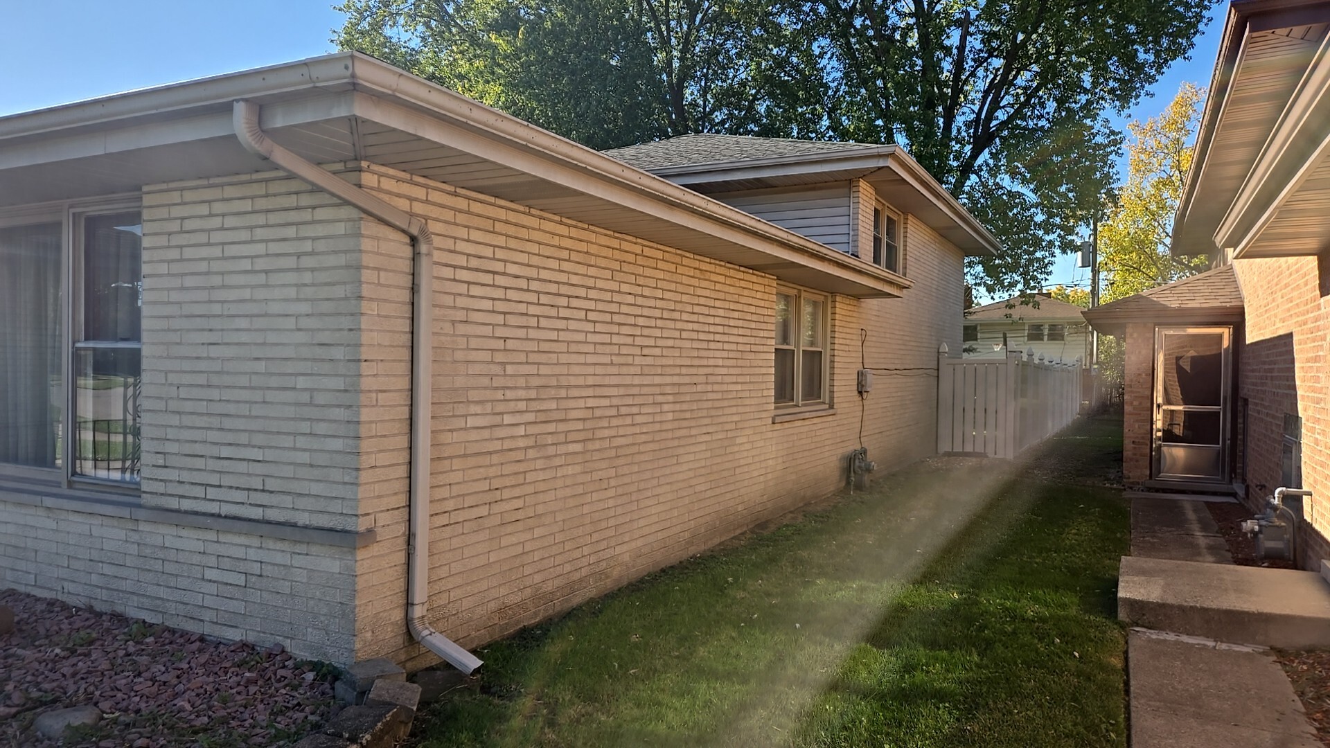 947 E 169th Street, South Holland, IL 60473