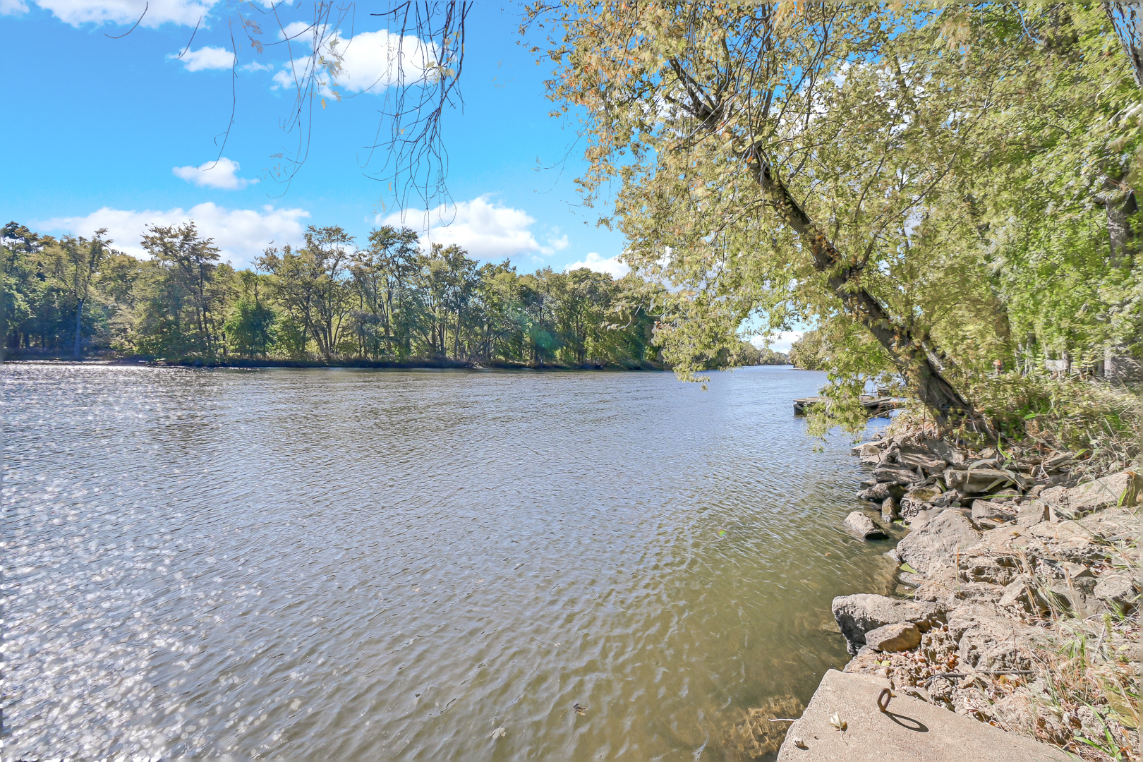 12718 E METCALF Avenue, Momence, IL 60954