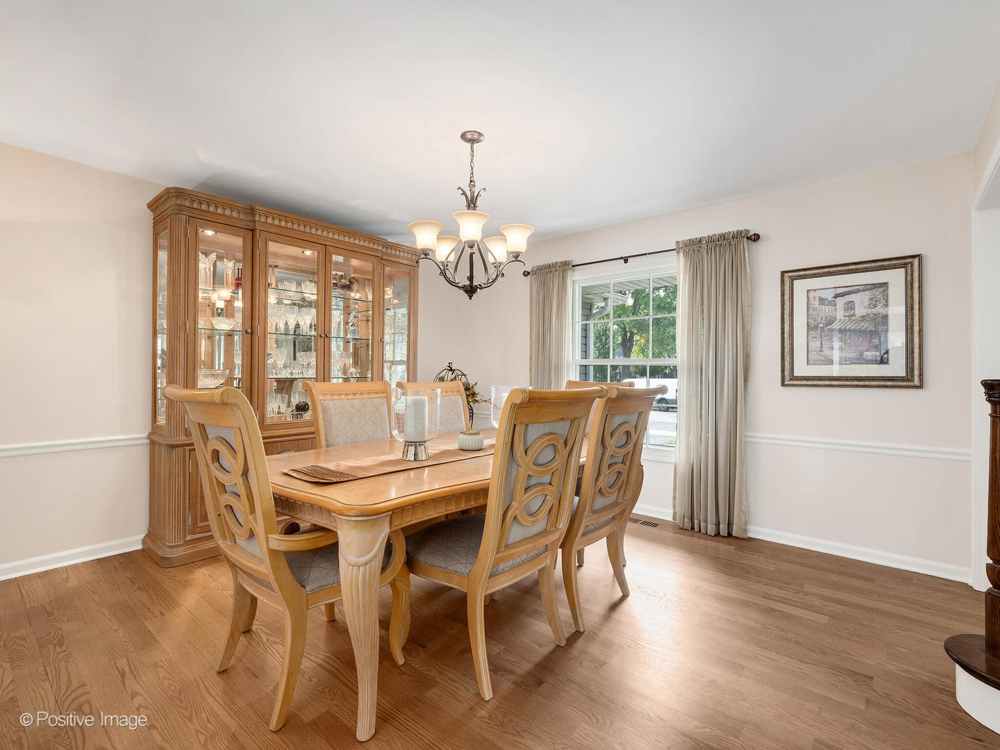 1993 Greensboro Drive, Wheaton, IL 60189