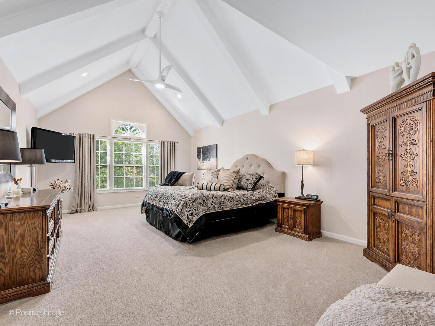 1993 Greensboro Drive, Wheaton, IL 60189