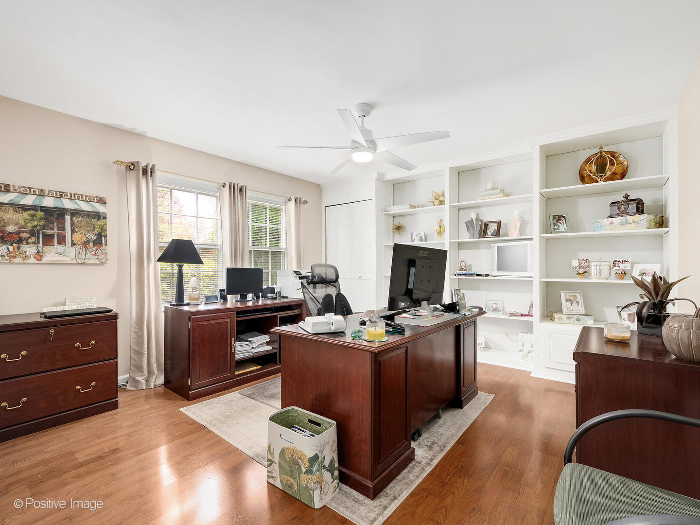 1993 Greensboro Drive, Wheaton, IL 60189