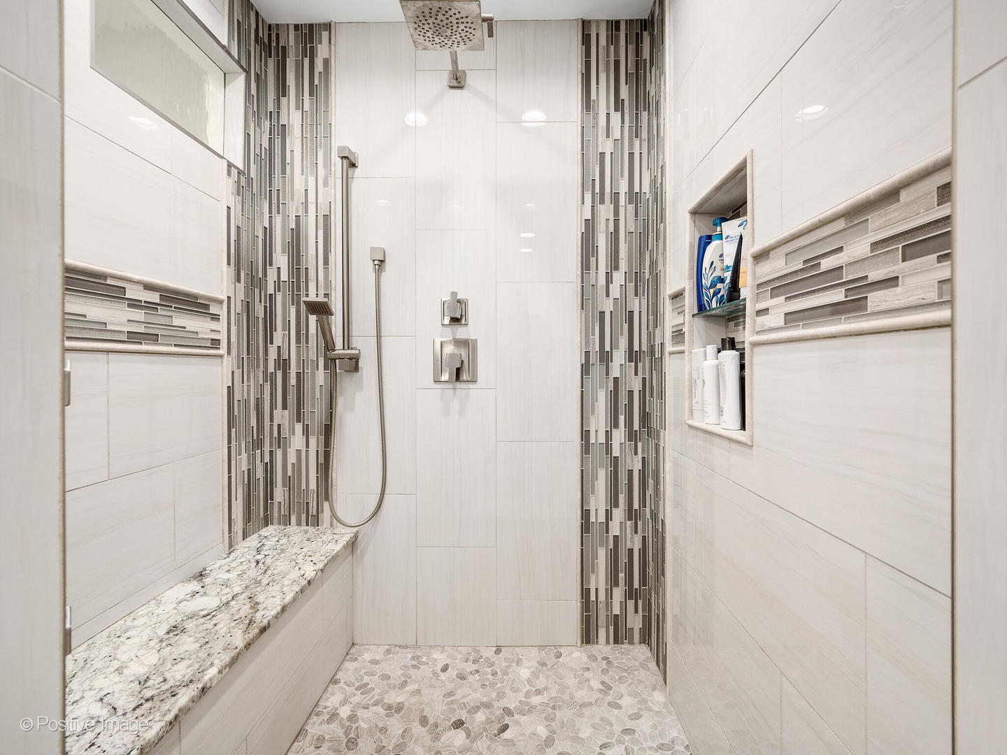 1993 Greensboro Drive, Wheaton, IL 60189