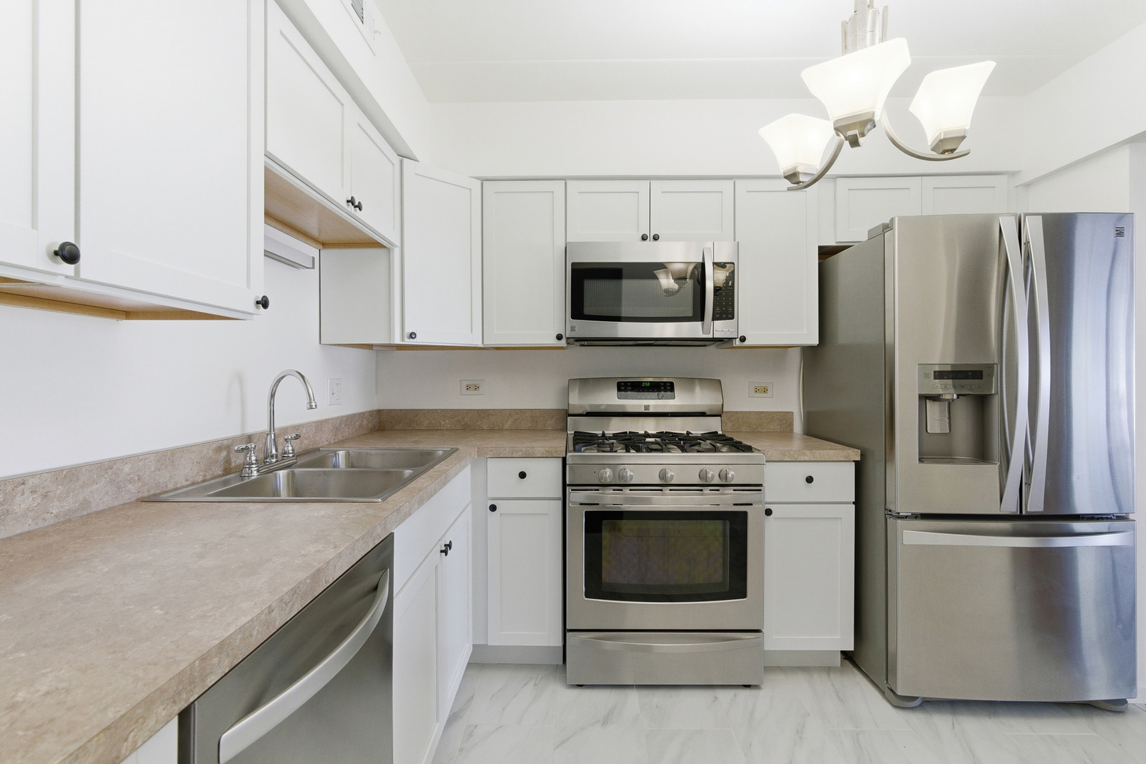 1863 Michigan City Road #1W, Calumet City, IL 60409