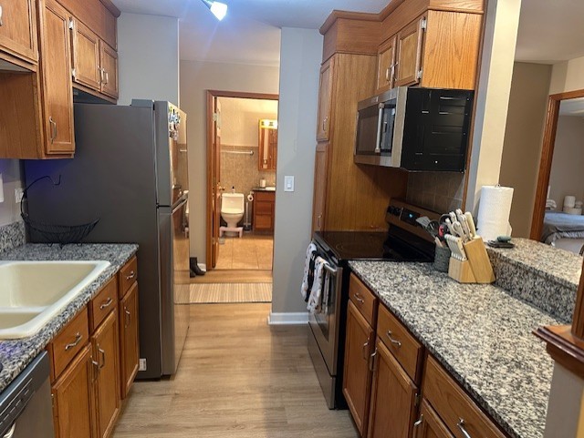 120 Lakeview Drive #109, Bloomingdale, IL 60108