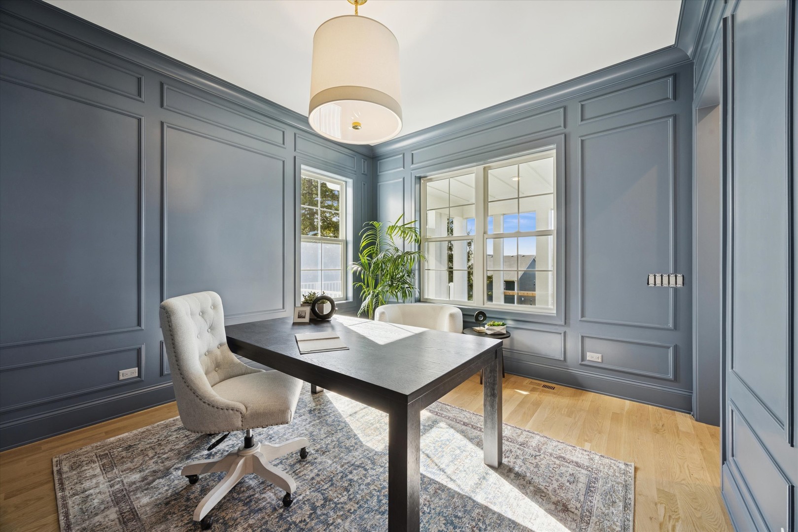 5904 Juniper Court, Western Springs, IL 60558