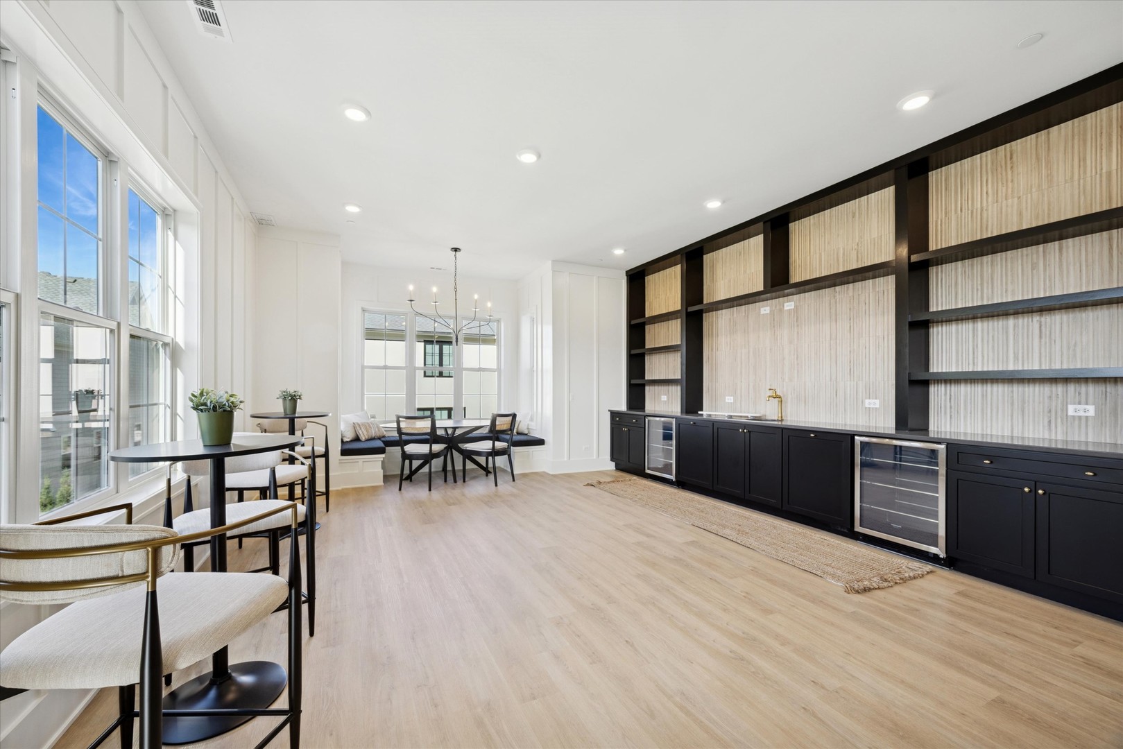 5904 Juniper Court, Western Springs, IL 60558