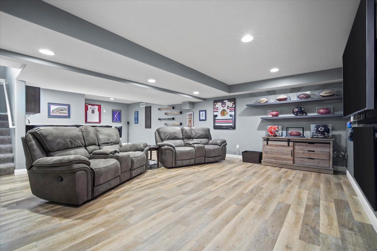 10484 Lyonheart Lane, Bloomington, IL 61705