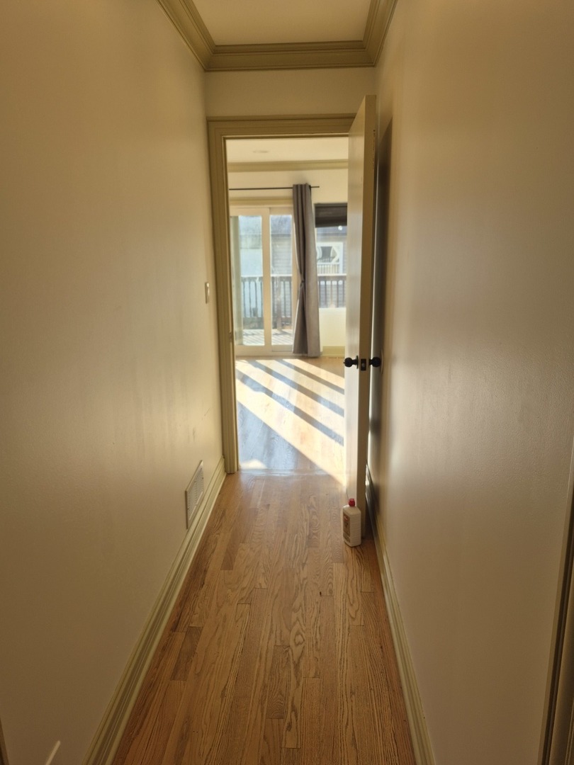 4138 N Parkside Avenue #1, Chicago, IL 60634