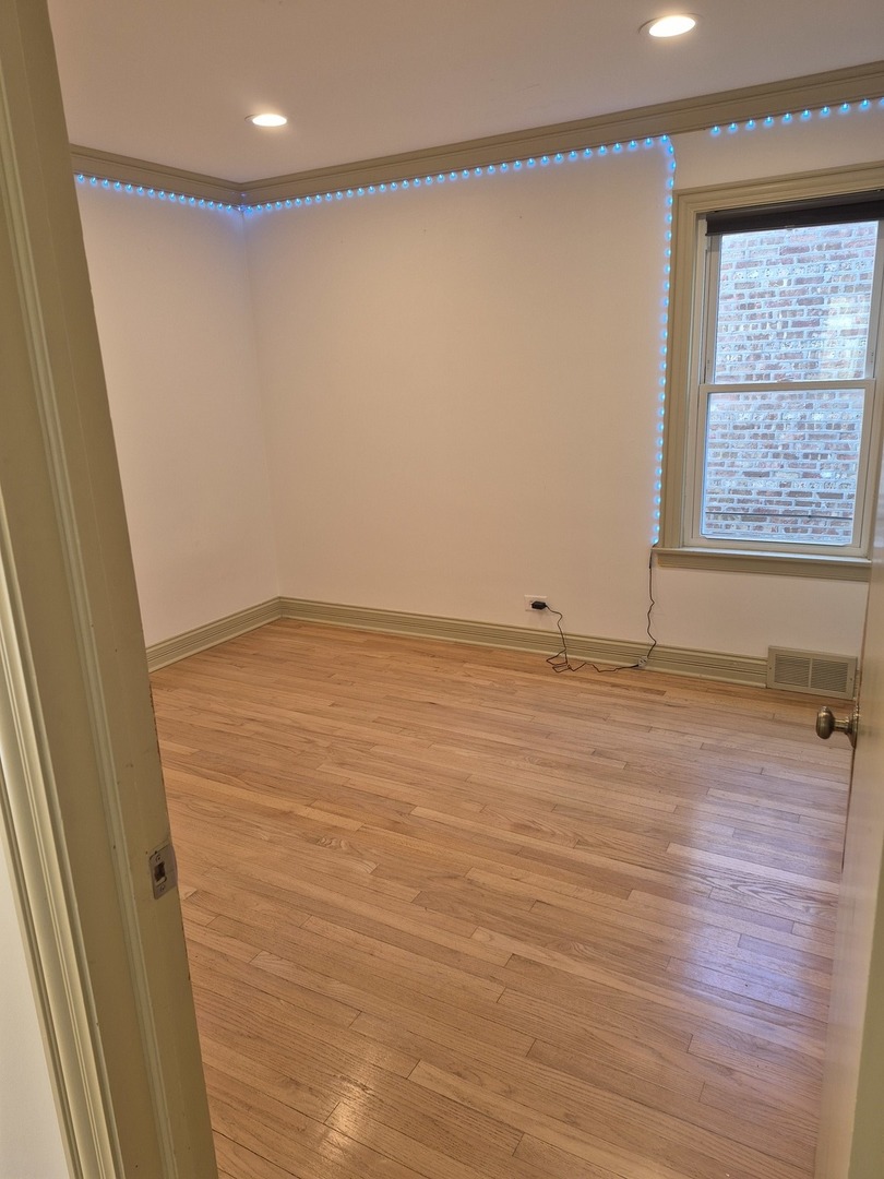 4138 N Parkside Avenue #1, Chicago, IL 60634