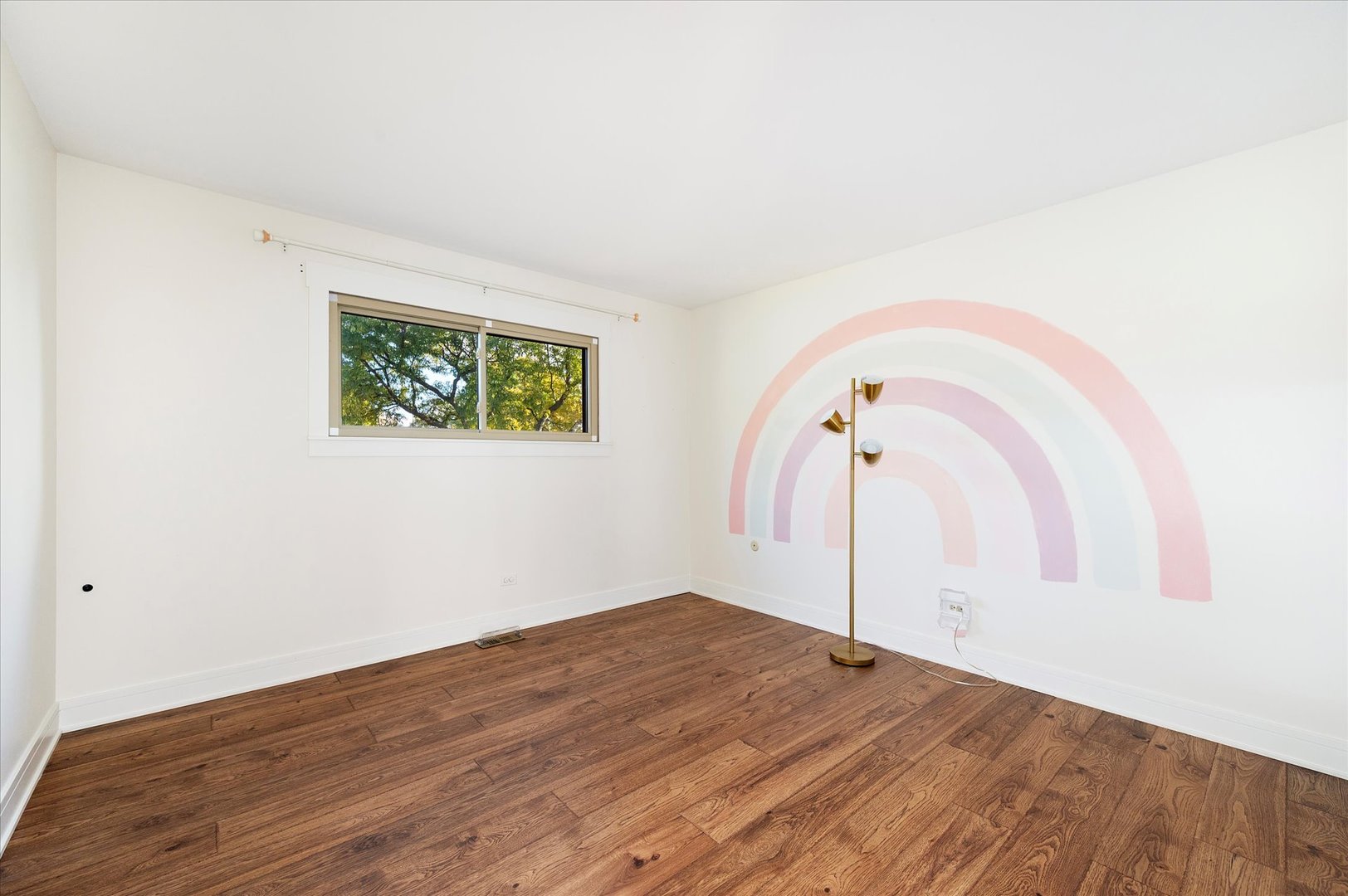 1228 N Honey Hill Road, Addison, IL 60101