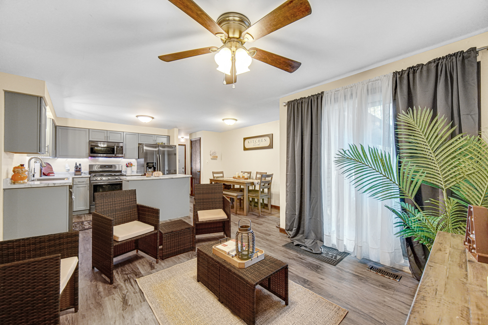 1069 FLAMINGO Lane, Bradley, IL 60915