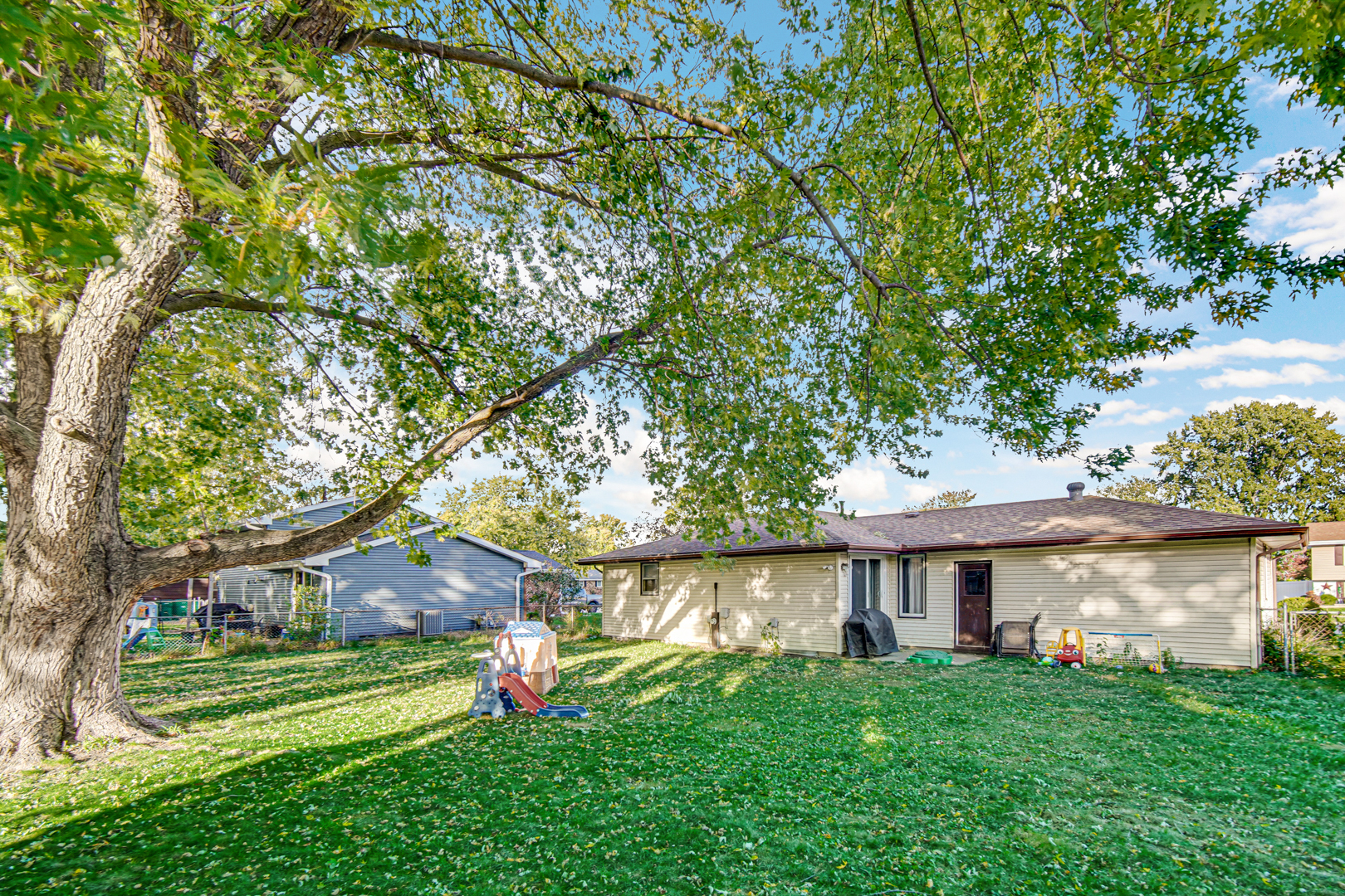 1069 FLAMINGO Lane, Bradley, IL 60915