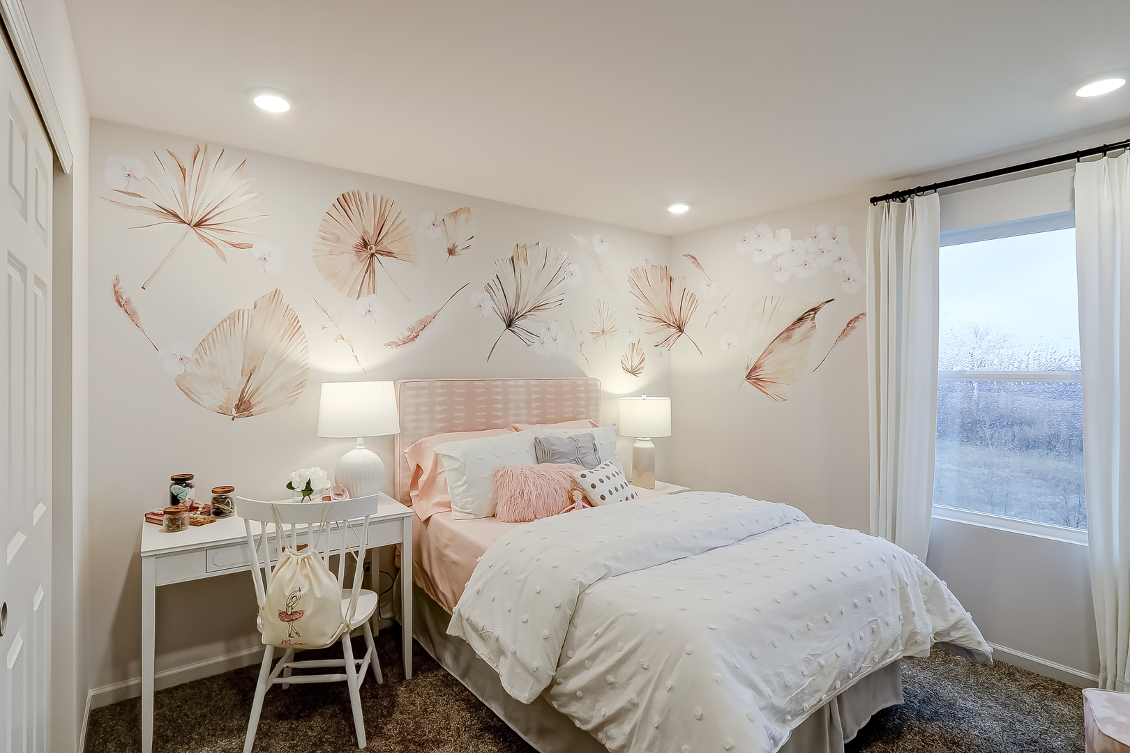 1615 Patterson Avenue, North Aurora, IL 60542