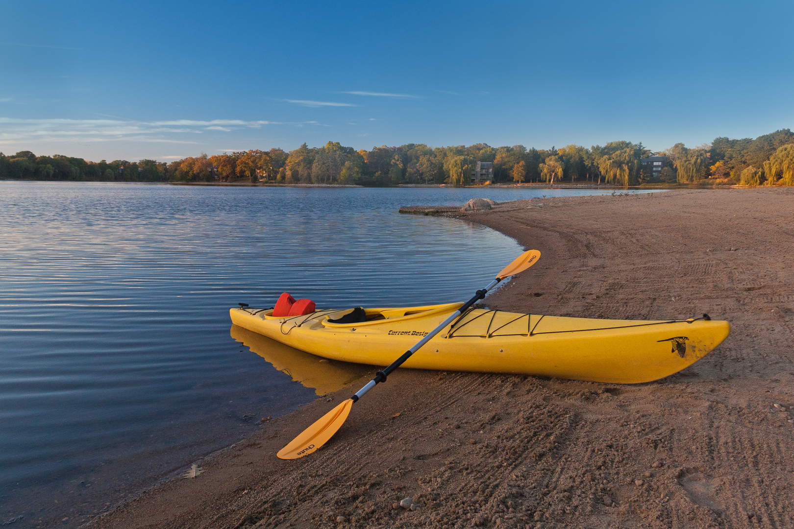 668 Shoreline Road, Lake Barrington, IL 60010