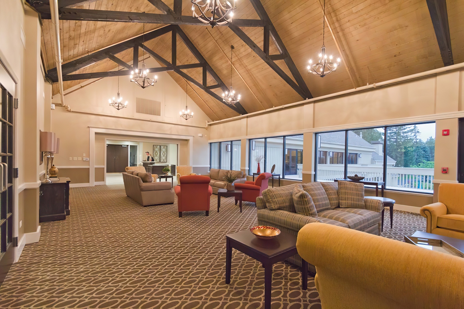 668 Shoreline Road, Lake Barrington, IL 60010