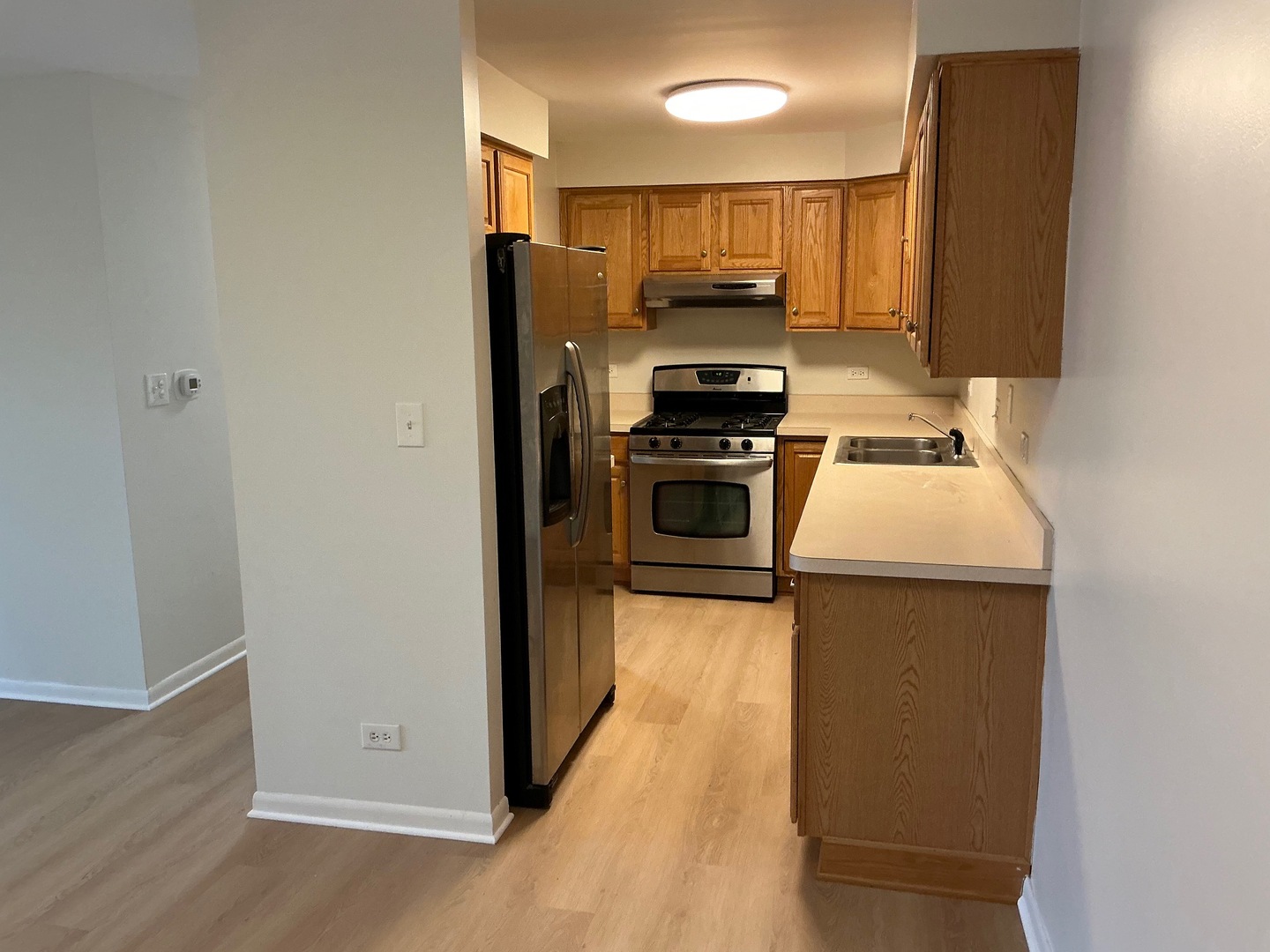 84 W BELVIDERE Road #203, Grayslake, IL 60030