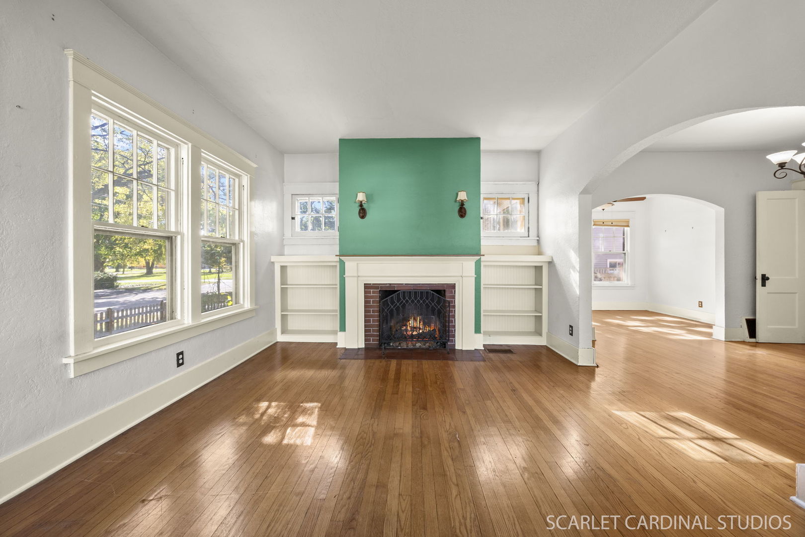 84 S Caroline Street, Crystal Lake, IL 60014