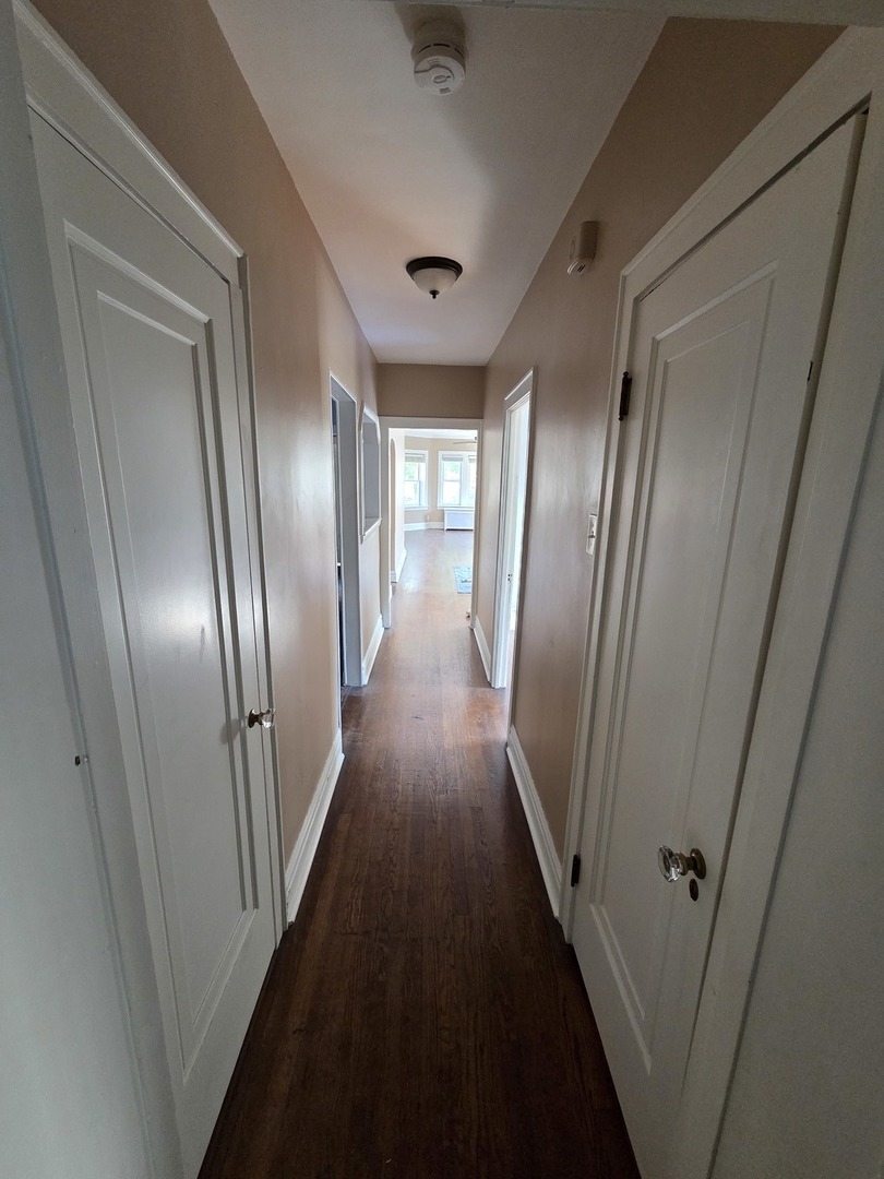 4252 Prescott Avenue, Lyons, IL 60534