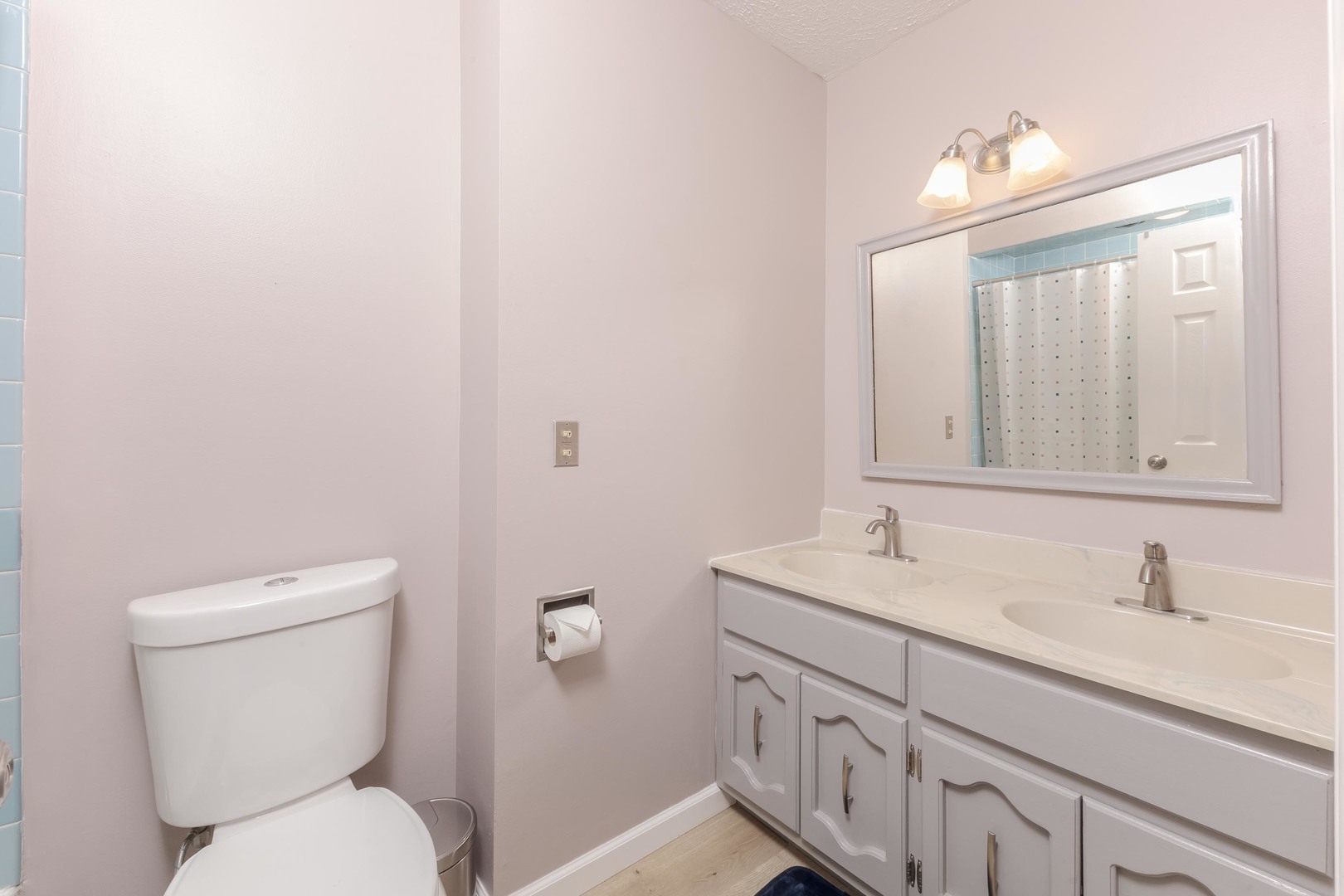 3312 N 1475 East Road, Heyworth, IL 61745