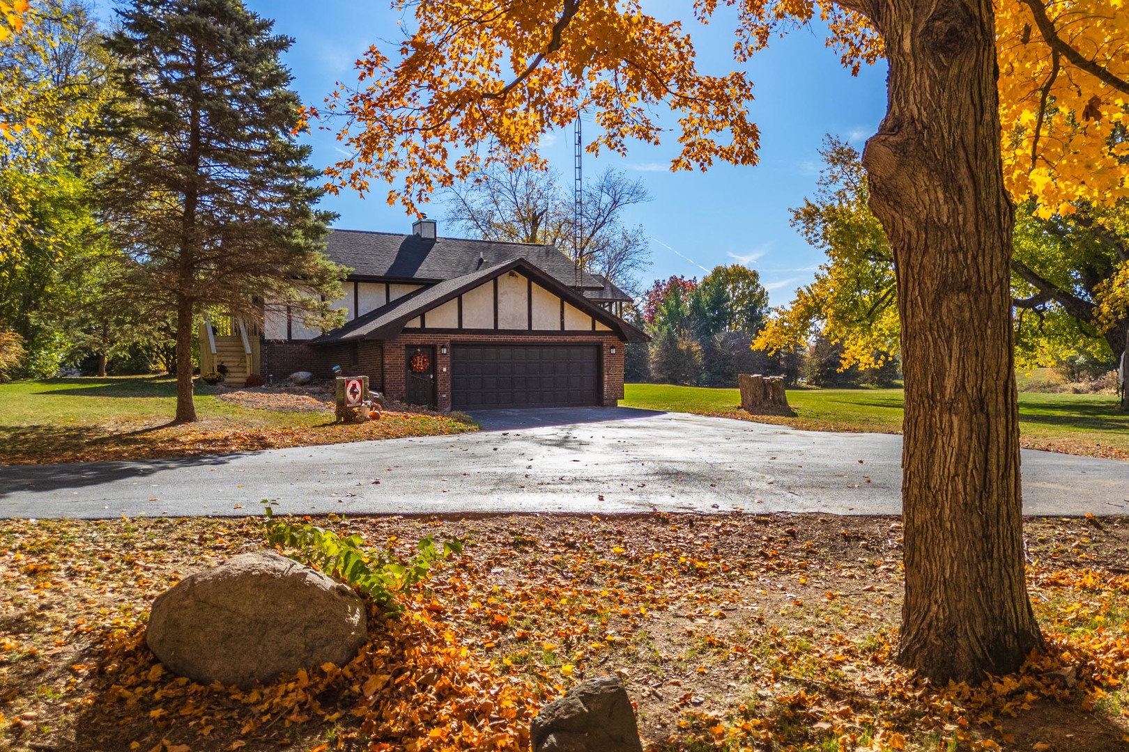 3312 N 1475 East Road, Heyworth, IL 61745