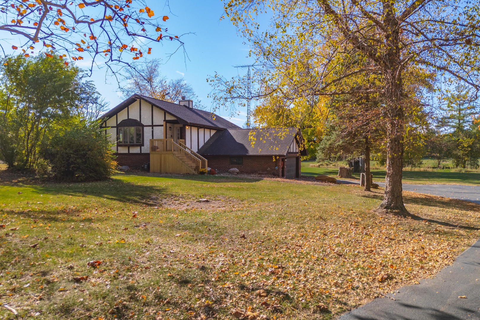 3312 N 1475 East Road, Heyworth, IL 61745