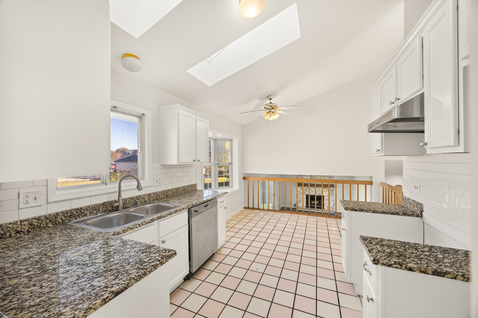 77 Brookstone Drive, Streamwood, IL 60107