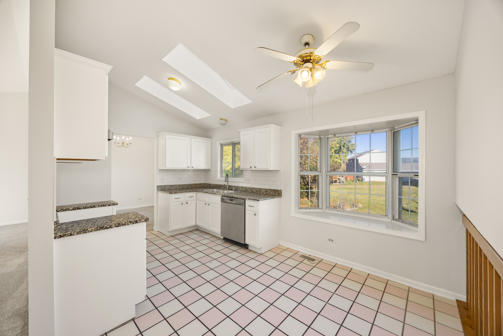 77 Brookstone Drive, Streamwood, IL 60107