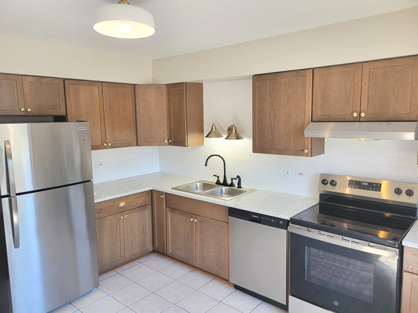 1257 Harding Avenue #A2, Des Plaines, IL 60016