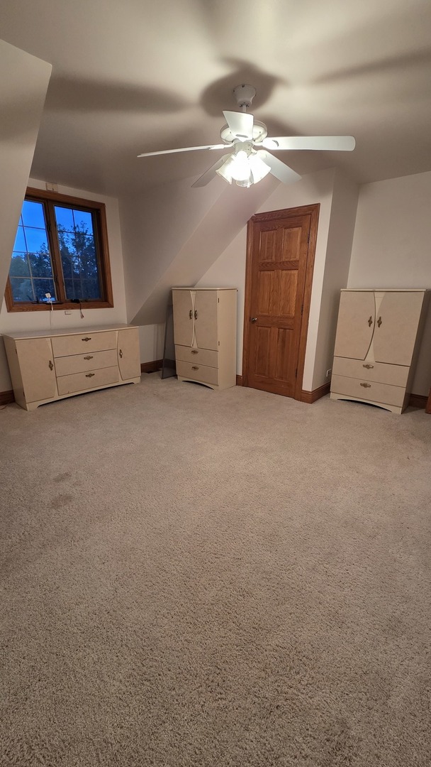 2502 E VANDRUNEN Drive, Crete, IL 60417