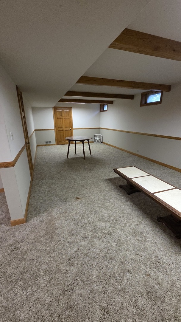 2502 E VANDRUNEN Drive, Crete, IL 60417