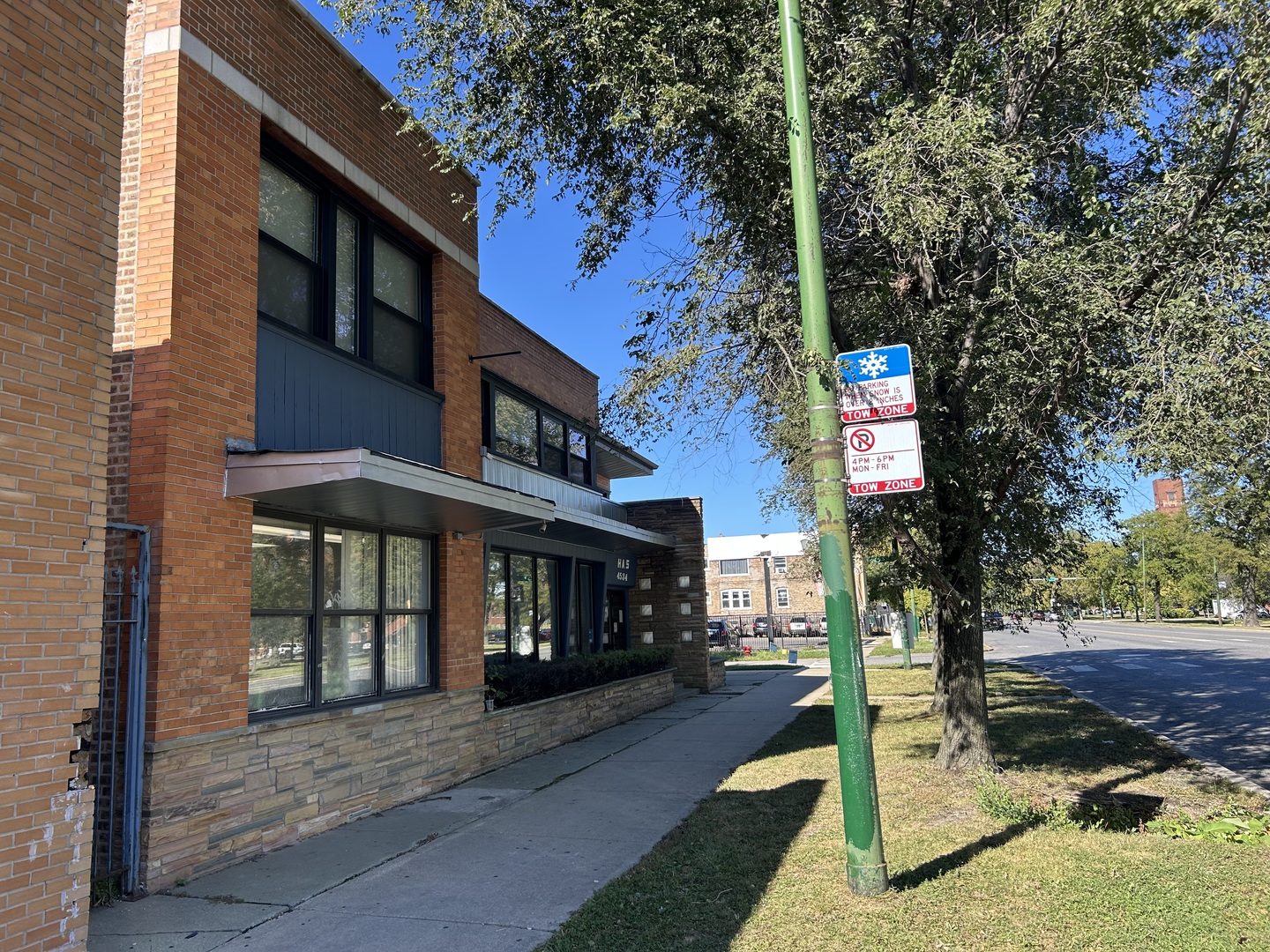 4534 S Western Avenue, Chicago, IL 60609