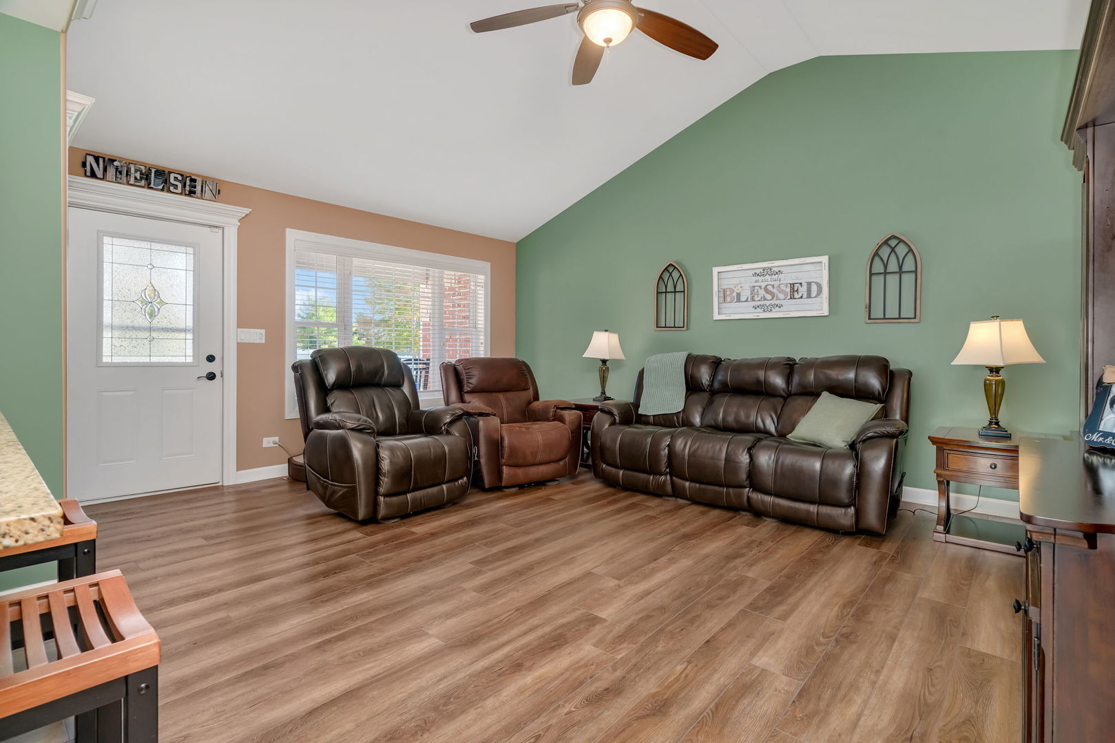 921 Casey Drive, Minooka, IL 60447