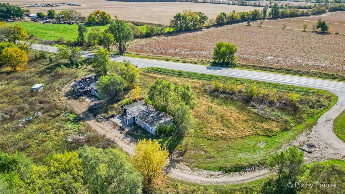 9130 US Highway 20, Garden Prairie, IL 61038