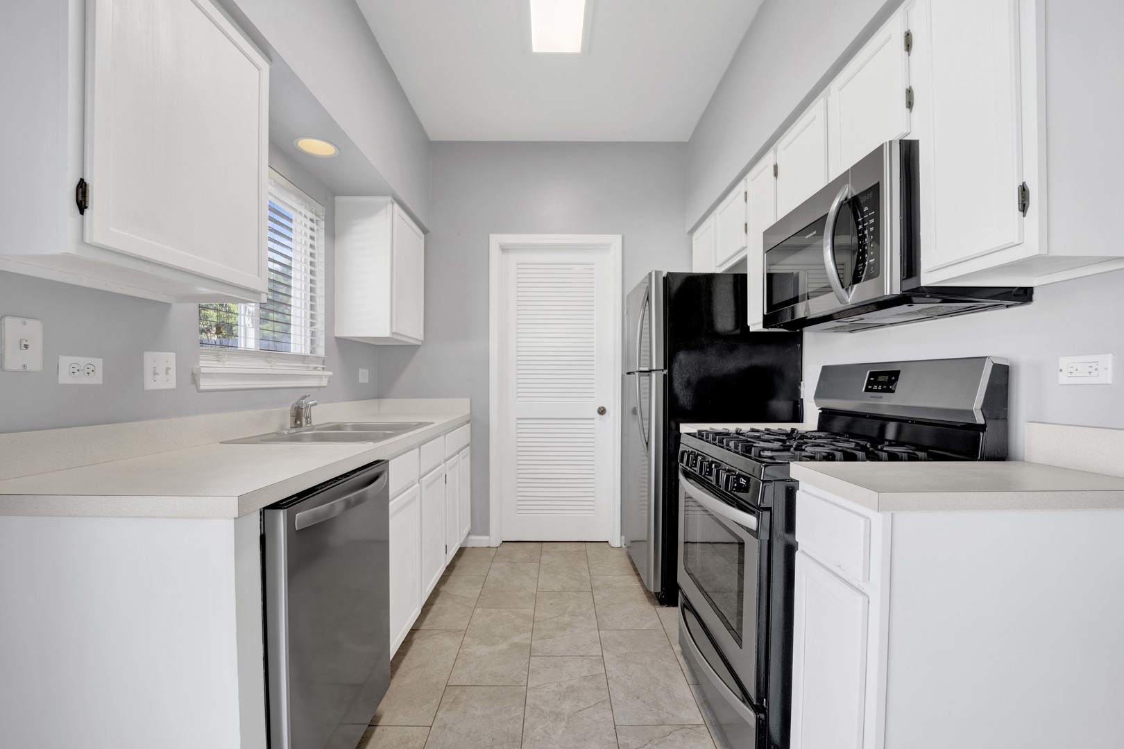 2571 Eldorado Lane #1, Naperville, IL 60564